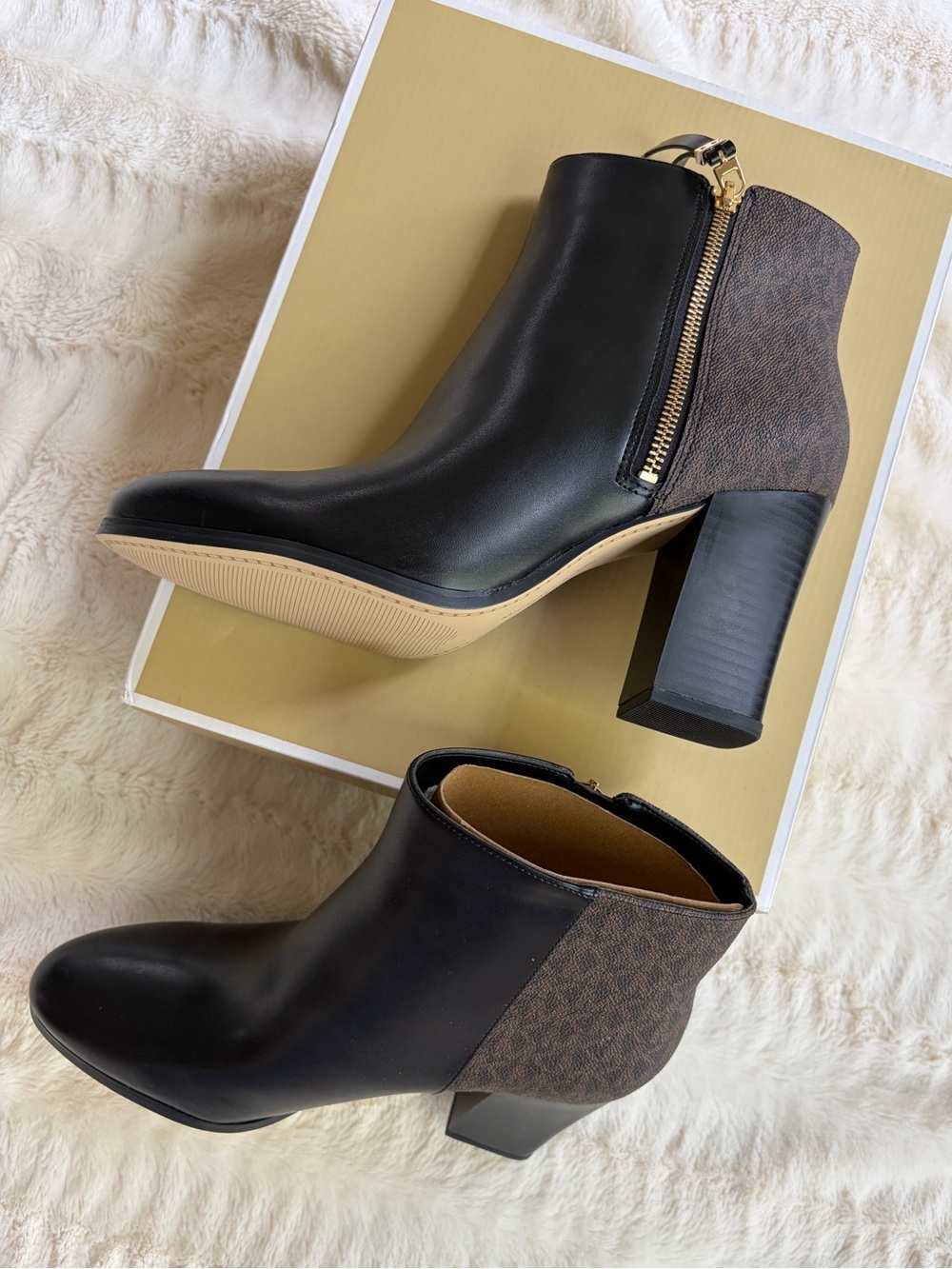 New Michael Kors Britt Heeled Black Brown Boots Size 9